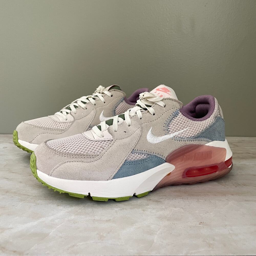 Nike Air Max Excee Suede | Women's Size 6 | Light Orewood Brown / Amethyst Wave